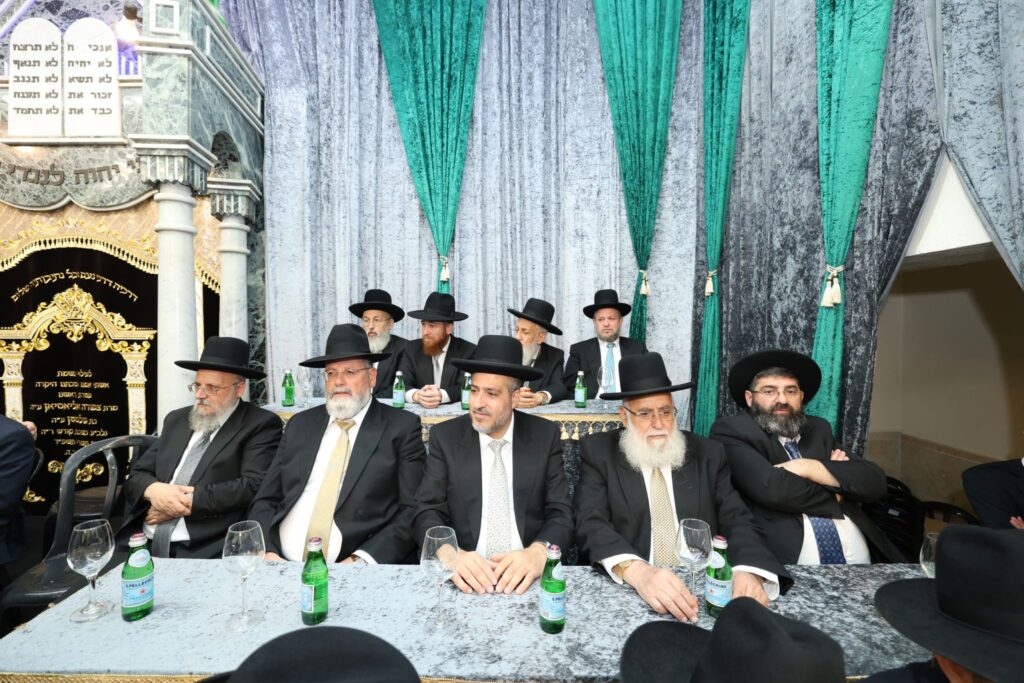 גלריה: אלפים הקבילו את פני הראשון לציון הגר"י יוסף