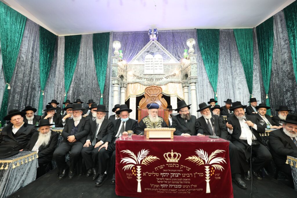 גלריה: אלפים הקבילו את פני הראשון לציון הגר"י יוסף