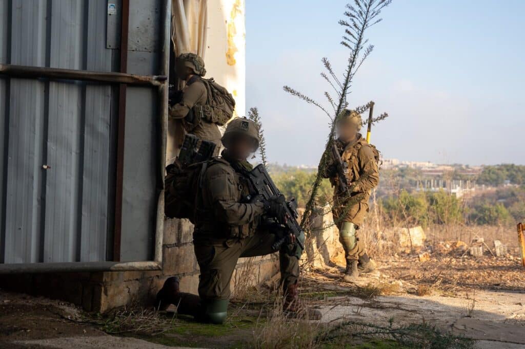 דרום לבנון: הלוחמים השמידו את מפקדת המרחב של חיזבאללה