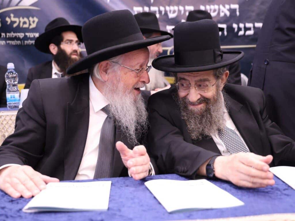 גלריה: חג הסוכות במחיצתו של רבה של בני ברק הגר"מ בן שמעון