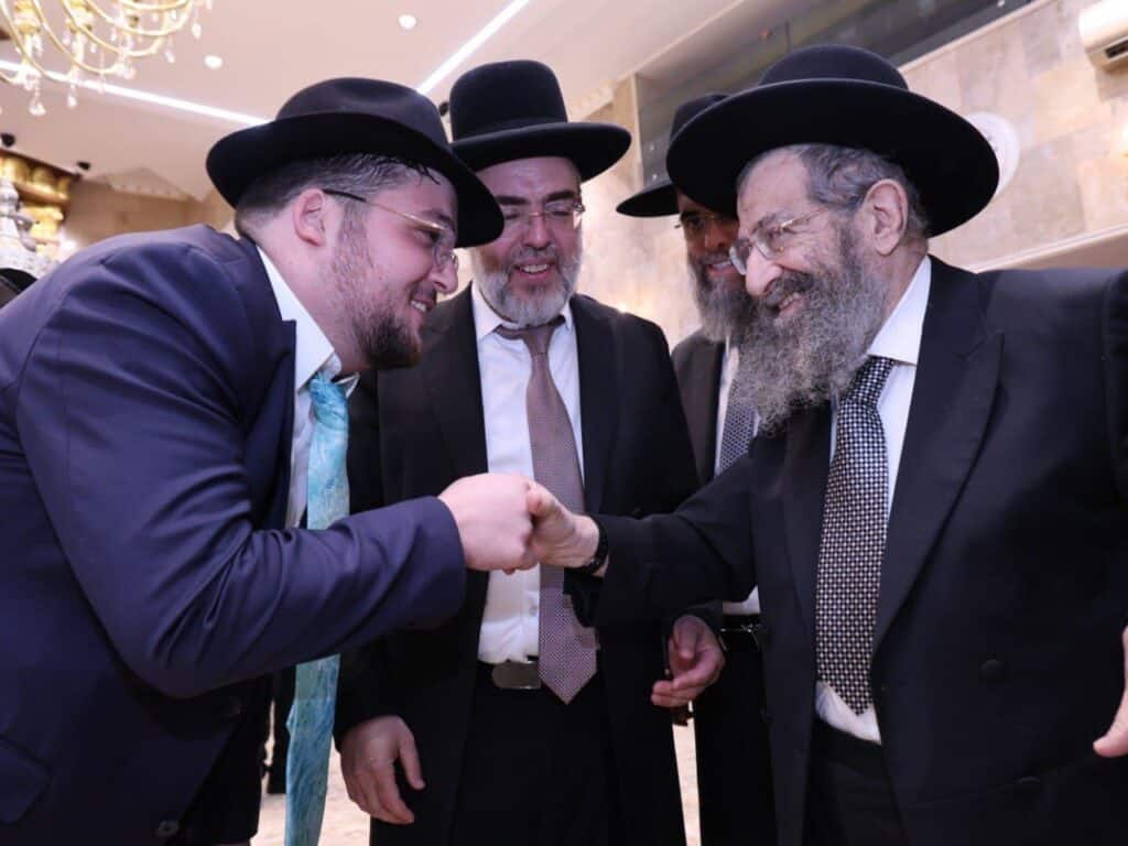 גלריה: חג הסוכות במחיצתו של רבה של בני ברק הגר"מ בן שמעון