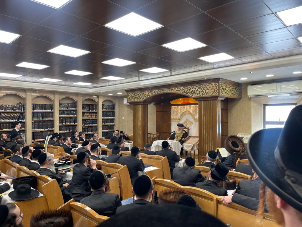 חג הסוכות במחיצתו של הראשון לציון הגאון רבי יצחק יוסף