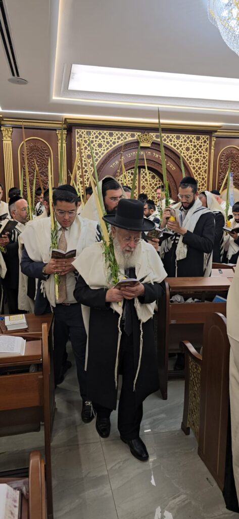 חג הסוכות במחיצתו של הראשון לציון הגאון רבי יצחק יוסף