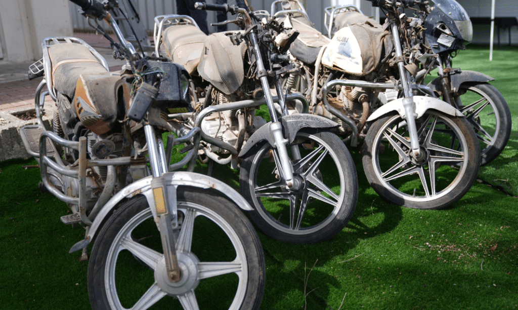 השלל שנתפס ממחבלי החמאס: צה"ל הקים אולם תצוגה