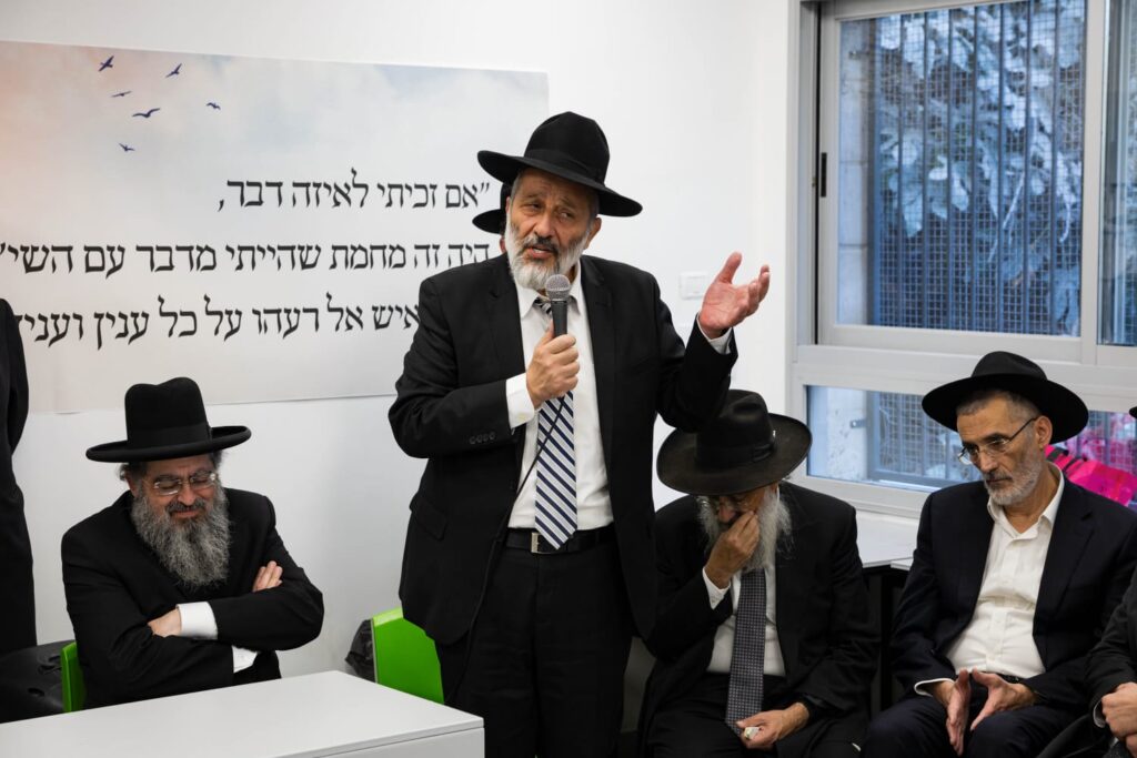 נקבעו המזוזות למבנה החדש של שלוחת הסמינר הישן בירושלים