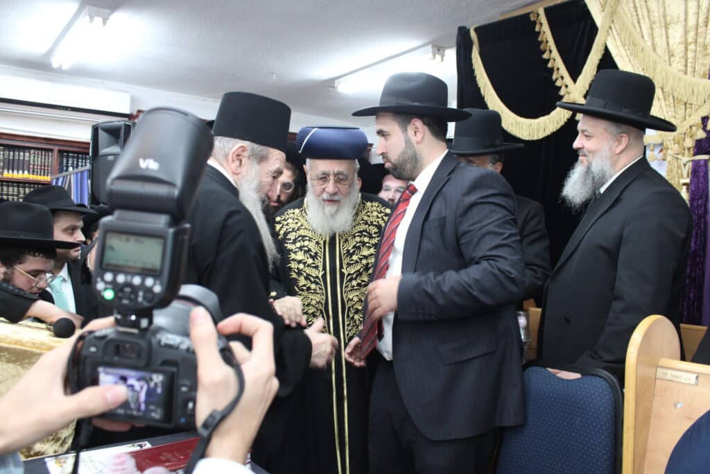 בני ברק: מאות במעמד הקבלת פני רבו לראשל"צ הגר"י יוסף