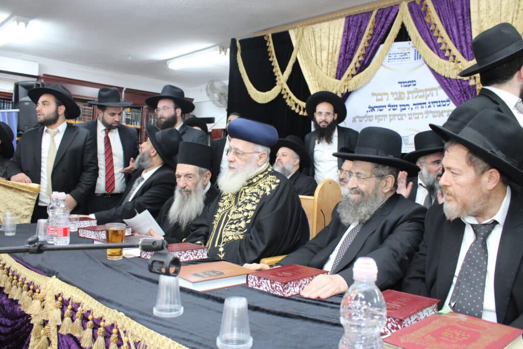 בני ברק: מאות במעמד הקבלת פני רבו לראשל"צ הגר"י יוסף