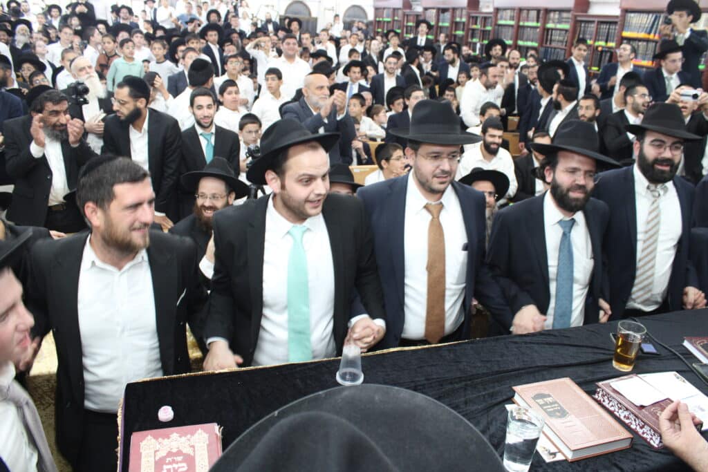 בני ברק: מאות במעמד הקבלת פני רבו לראשל"צ הגר"י יוסף