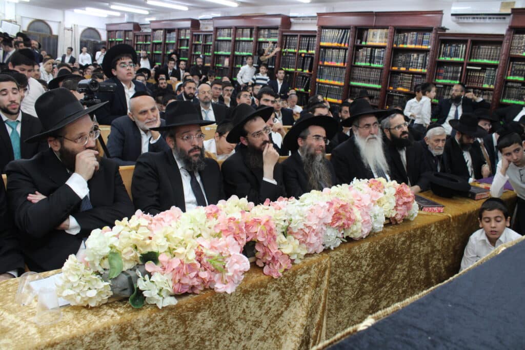 בני ברק: מאות במעמד הקבלת פני רבו לראשל"צ הגר"י יוסף