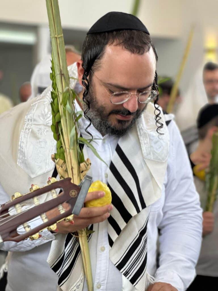 בנבל ובכינור: כך חגגו בקהילת ברדיטשוב ברמה ד' בבית שמש