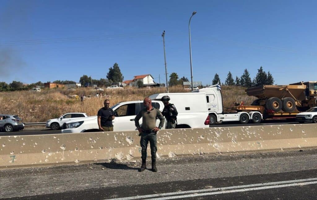 הכביש נחסם בגלל נפילות בדרך לצפת