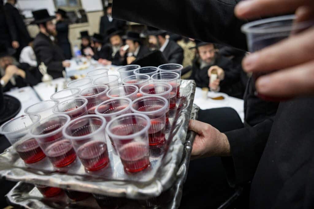 הרבי מזוויעהל ערך טיש ועלה עם החסידים לציון בגבעת רם