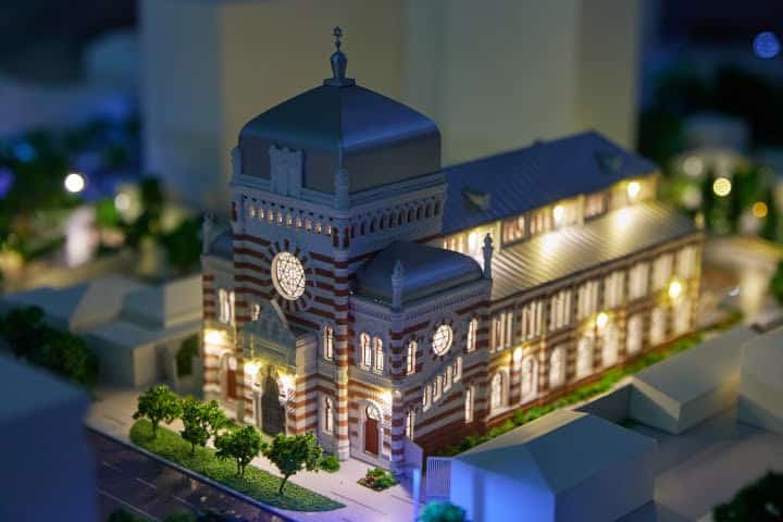 בית הכנסת שנלקח על ידי השלטון הרוסי ישוב לפעילות יהודית