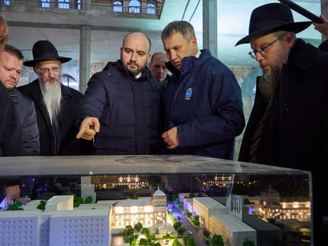 בית הכנסת שנלקח על ידי השלטון הרוסי ישוב לפעילות יהודית