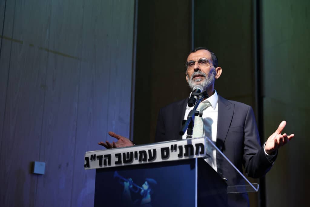 מגנא ומצלא: בפתח תקווה חלקו מלגות לבחורי הישיבות מהעיר מגנא ומצלא: בפתח תקווה חלקו מלגות לבחורי הישיבות מהעיר