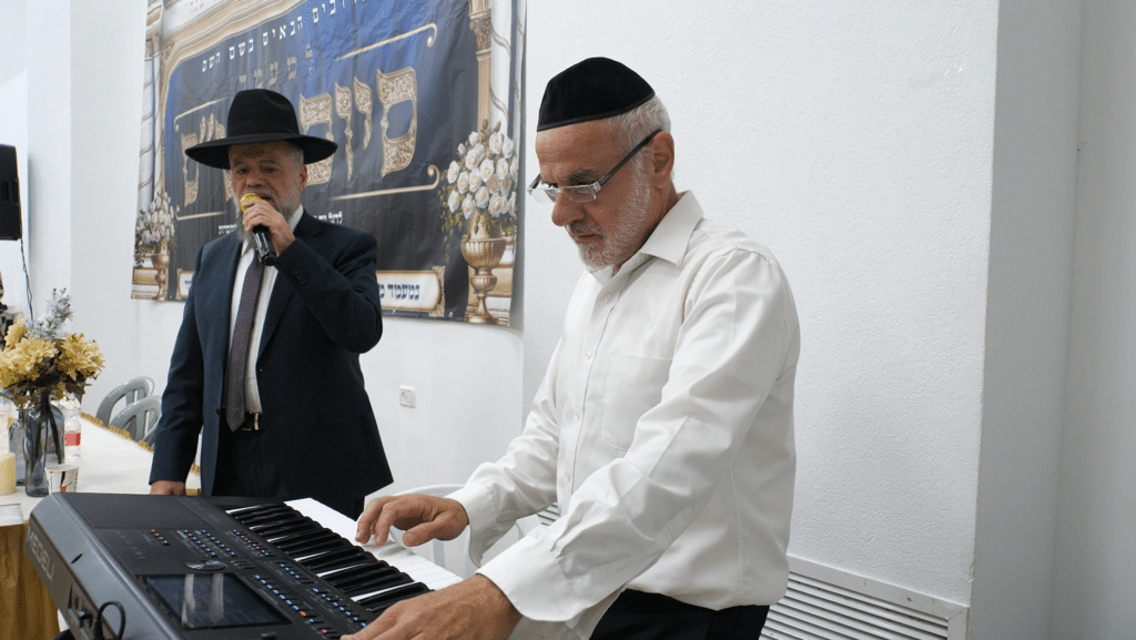 עשרות הילדים סיימו את הש"ס לכבודו של המרא דאתרא