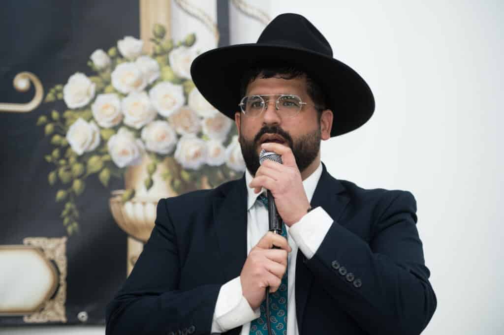 עשרות הילדים סיימו את הש"ס לכבודו של המרא דאתרא