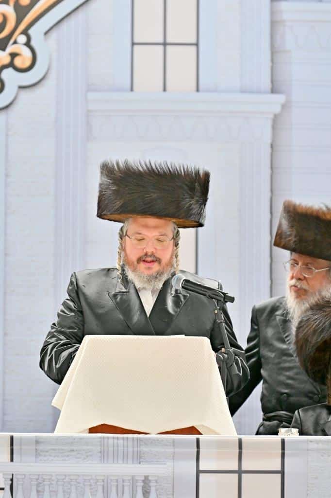 האדמו"ר חנך את ביהמ"ד החדש על שם אביו בעל ה'ישועות משה'