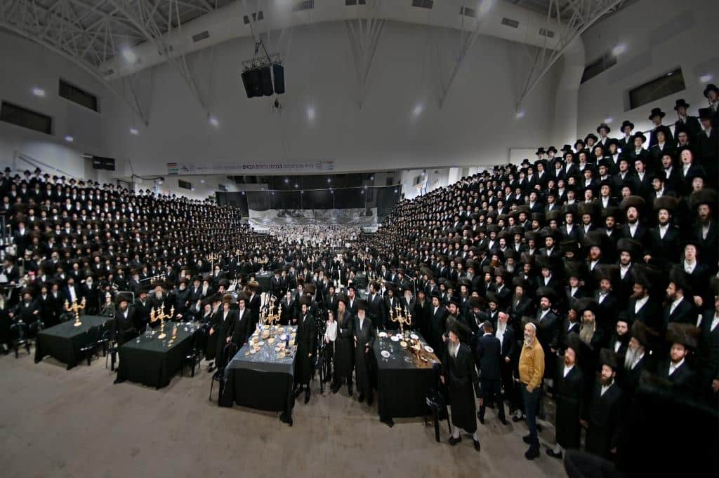 האדמו"ר חנך את ביהמ"ד החדש על שם אביו בעל ה'ישועות משה'