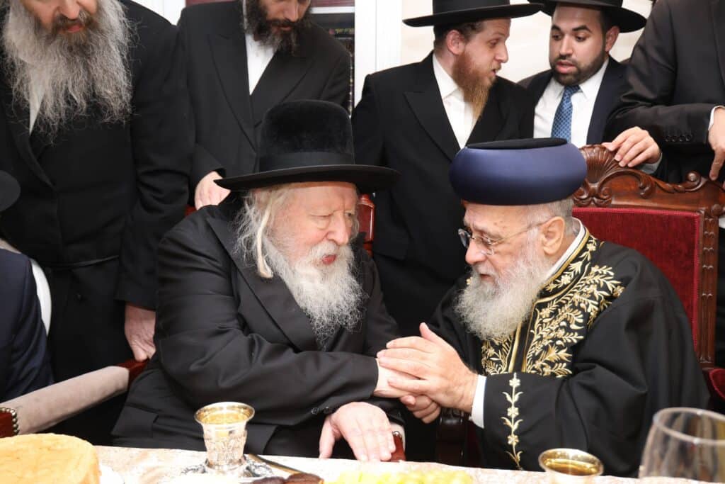 אדמו"רים ורבנים בשמחת שבע ברכות המרכזית לנכדת הראשל"צ