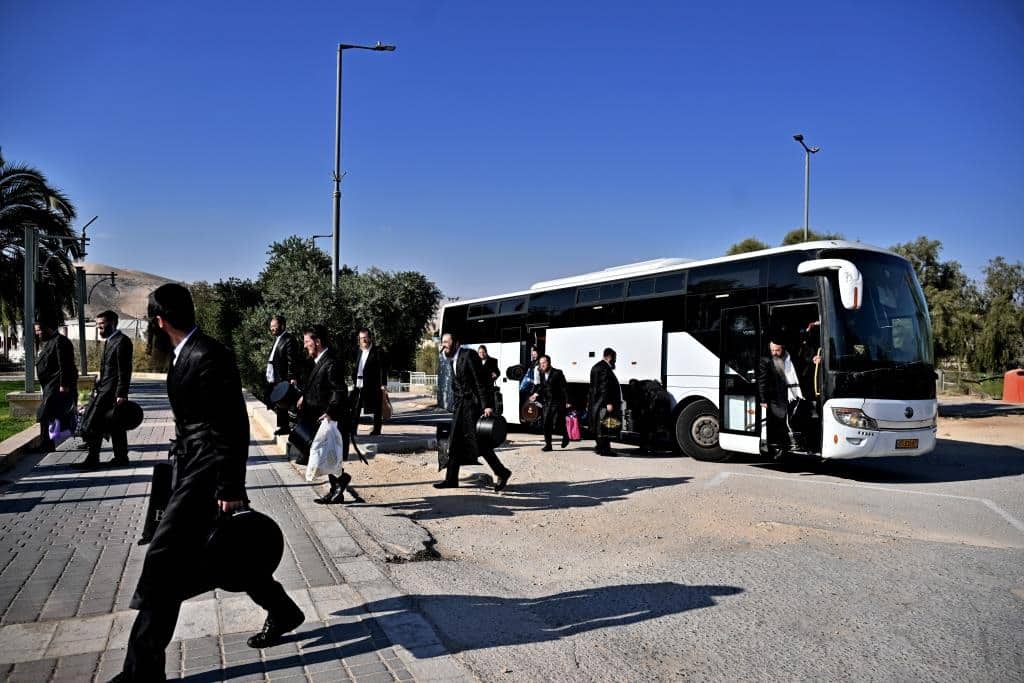 גלריה: שבת יארצייט בקהל עדת ירושלים ישיבת המתמידים