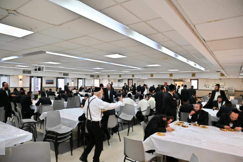 גלריה: שבת יארצייט בקהל עדת ירושלים ישיבת המתמידים