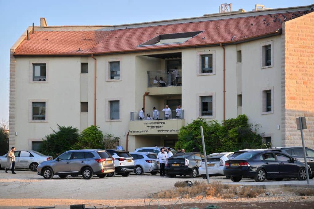 גלריה: שבת יארצייט בקהל עדת ירושלים ישיבת המתמידים