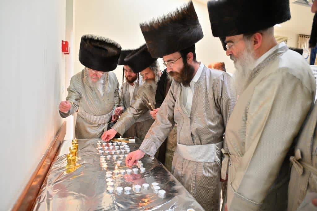 גלריה: שבת יארצייט בקהל עדת ירושלים ישיבת המתמידים