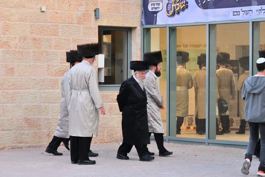 גלריה: שבת יארצייט בקהל עדת ירושלים ישיבת המתמידים