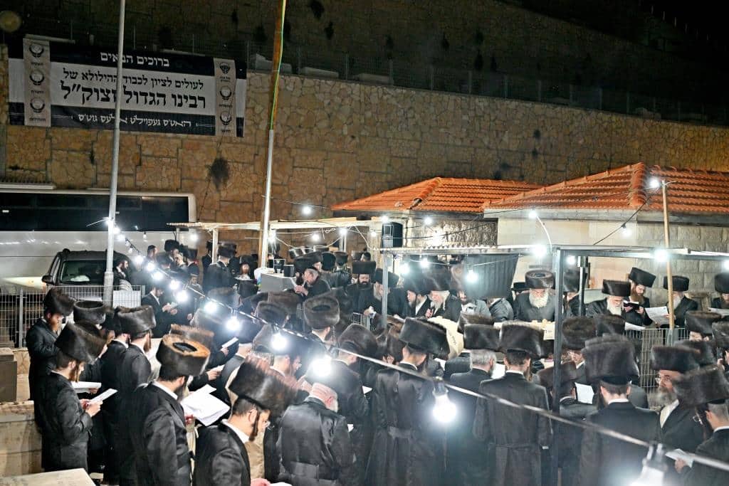 גלריה: שבת יארצייט בקהל עדת ירושלים ישיבת המתמידים