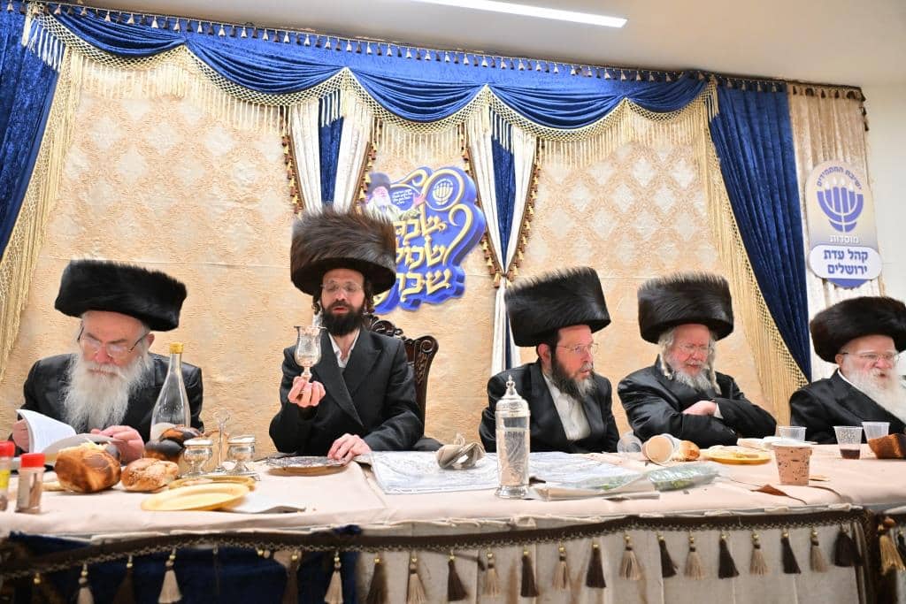 גלריה: שבת יארצייט בקהל עדת ירושלים ישיבת המתמידים