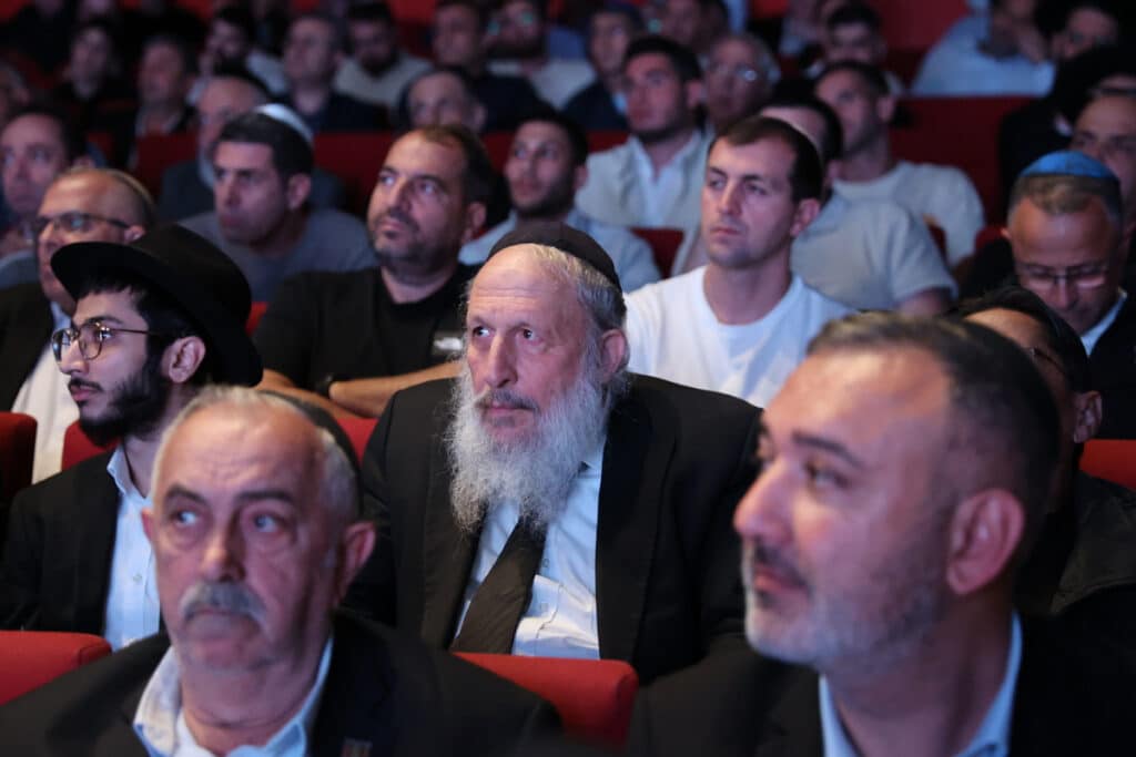 גלריה: באור יהודה התכנסו לע"נ נכדו של הנגיד לב לבייב