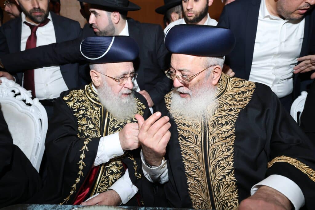 קול רינה וישועה באהלי צדיקים: שמחת נישואי נכדת הראשונים לציון