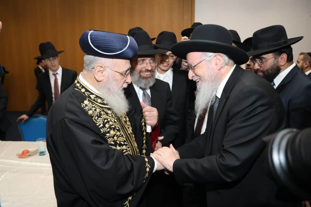 קול רינה וישועה באהלי צדיקים: שמחת נישואי נכדת הראשונים לציון