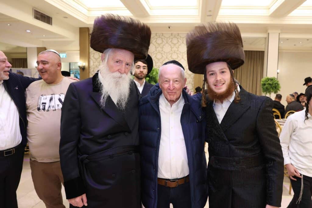 רבנים ואישי ציבור בשמחת הברית לנין הגרי"ד גרוסמן