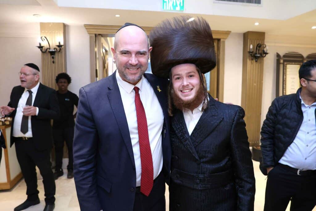 רבנים ואישי ציבור בשמחת הברית לנין הגרי"ד גרוסמן