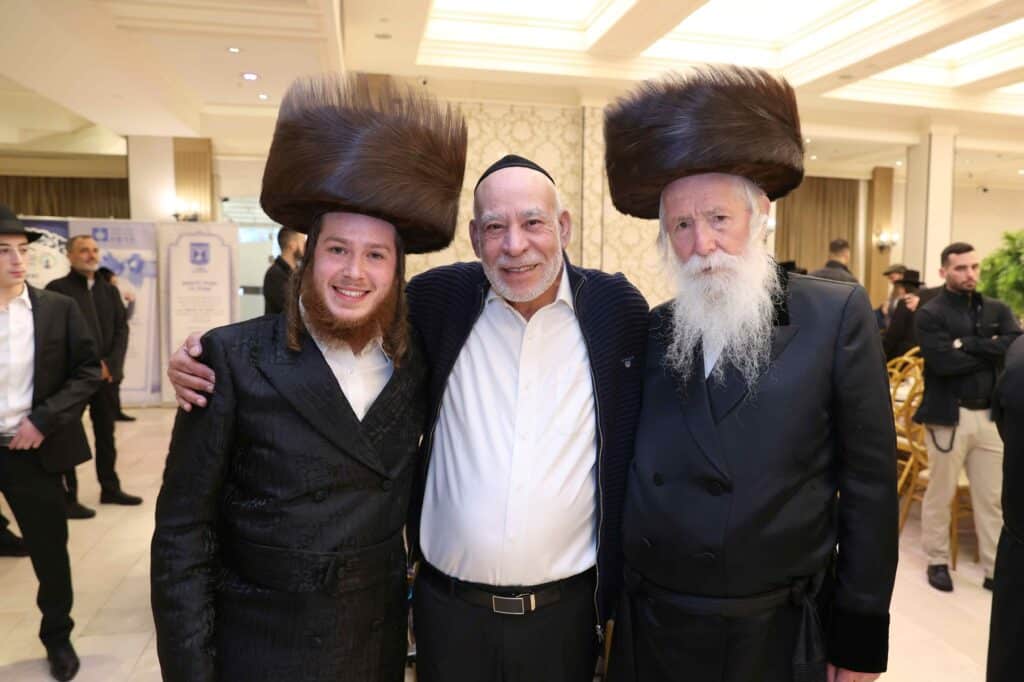 רבנים ואישי ציבור בשמחת הברית לנין הגרי"ד גרוסמן