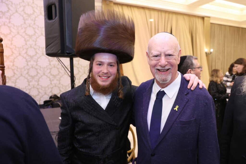 רבנים ואישי ציבור בשמחת הברית לנין הגרי"ד גרוסמן