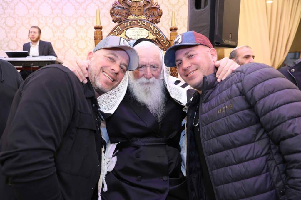 רבנים ואישי ציבור בשמחת הברית לנין הגרי"ד גרוסמן