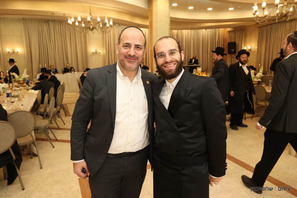 היועץ החרדי לנשיא ערך ברית לבנו - כמעט כולם התייצבו היועץ החרדי לנשיא ערך ברית לבנו - כמעט כולם התייצבו