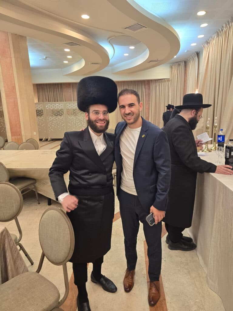 היועץ החרדי לנשיא ערך ברית לבנו - כמעט כולם התייצבו היועץ החרדי לנשיא ערך ברית לבנו - כמעט כולם התייצבו