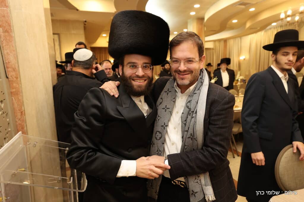 היועץ החרדי לנשיא ערך ברית לבנו - כמעט כולם התייצבו היועץ החרדי לנשיא ערך ברית לבנו - כמעט כולם התייצבו