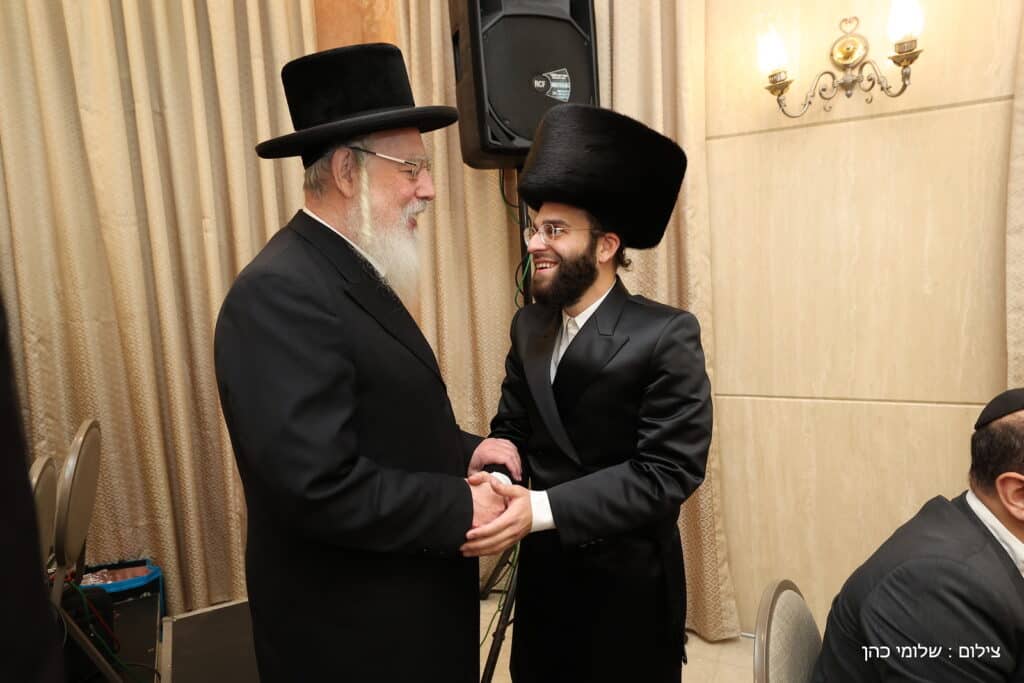 היועץ החרדי לנשיא ערך ברית לבנו - כמעט כולם התייצבו היועץ החרדי לנשיא ערך ברית לבנו - כמעט כולם התייצבו