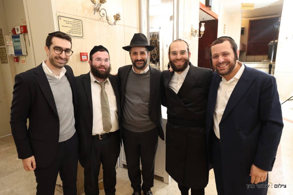 היועץ החרדי לנשיא ערך ברית לבנו - כמעט כולם התייצבו היועץ החרדי לנשיא ערך ברית לבנו - כמעט כולם התייצבו