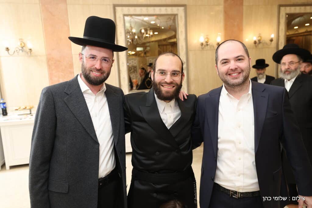 היועץ החרדי לנשיא ערך ברית לבנו - כמעט כולם התייצבו היועץ החרדי לנשיא ערך ברית לבנו - כמעט כולם התייצבו