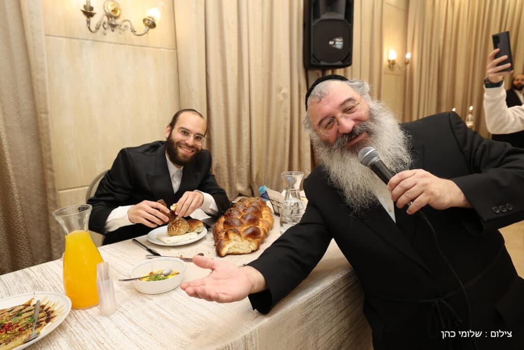 היועץ החרדי לנשיא ערך ברית לבנו - כמעט כולם התייצבו היועץ החרדי לנשיא ערך ברית לבנו - כמעט כולם התייצבו