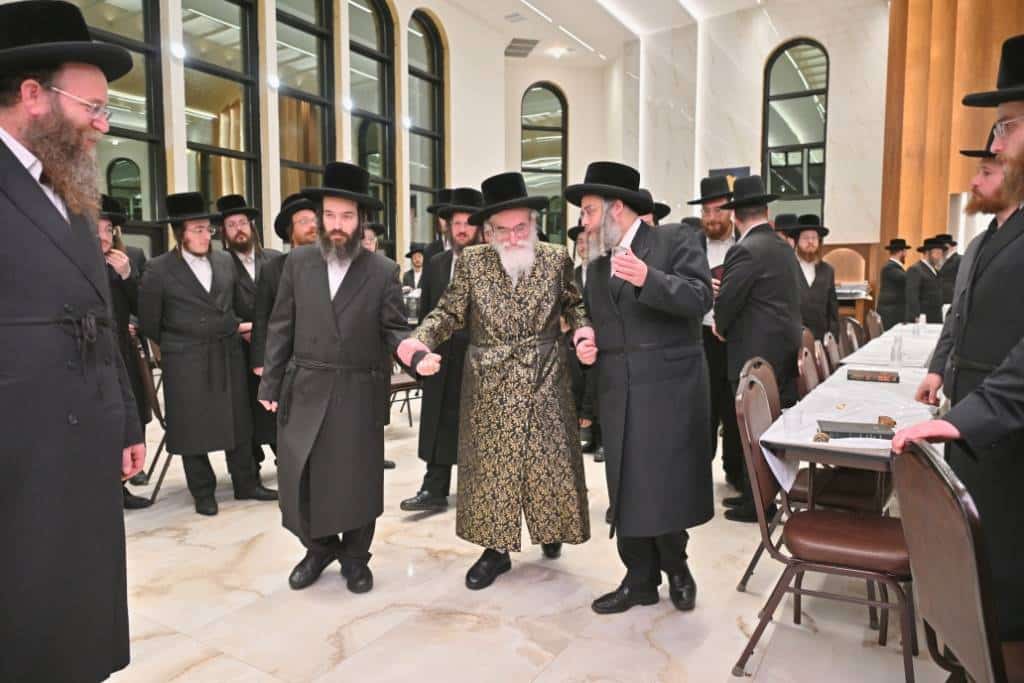 מראות הוד מביקורו של האדמו"ר מויז'ניץ בלייקווד