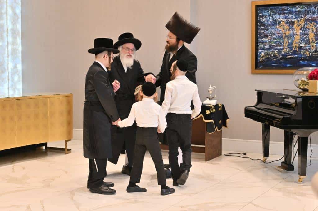 מראות הוד מביקורו של האדמו"ר מויז'ניץ בלייקווד