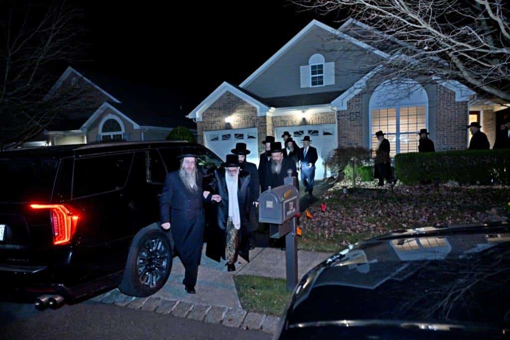 מראות הוד מביקורו של האדמו"ר מויז'ניץ בלייקווד