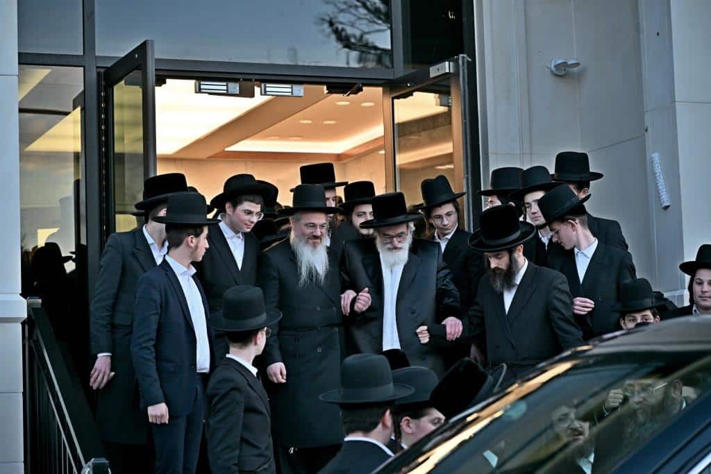 גלריית ענק: נמשך מסע האדמו"ר מויז'ניץ בליקווד